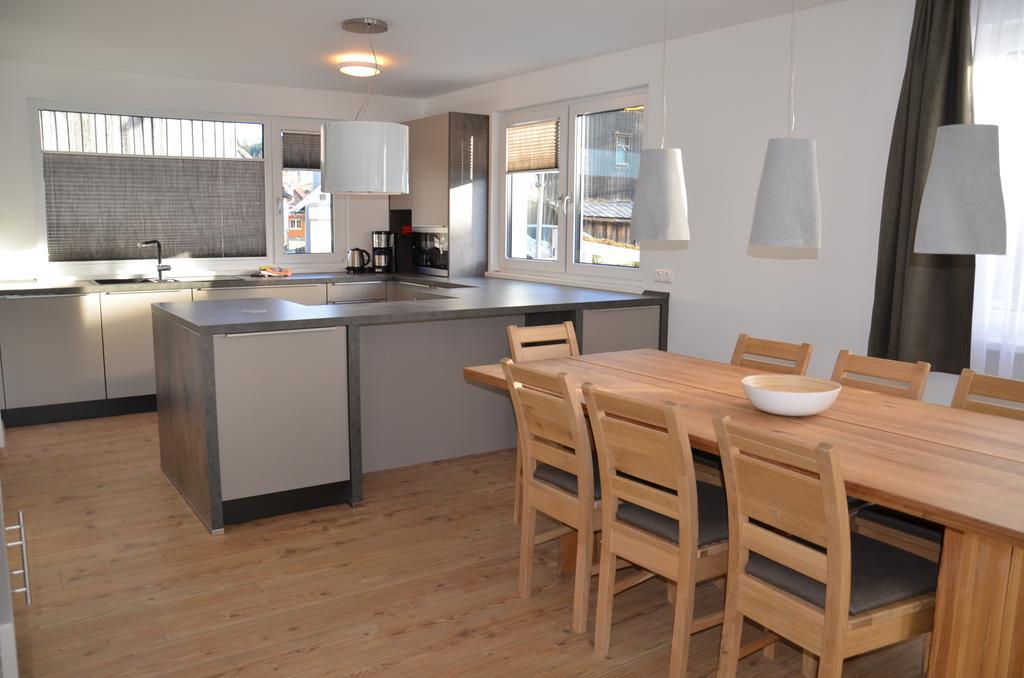 Apartment Haus Van Der Leij Russbach am Pass Gschütt Quarto foto